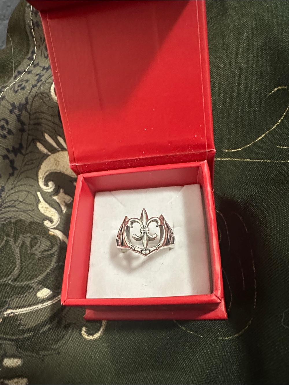 Sterling Silver Celtic Claddagh Fleur-de-Lis Heart Ring